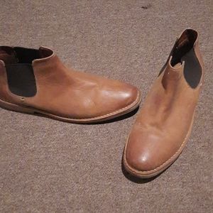 Kenneth Cole mid boots